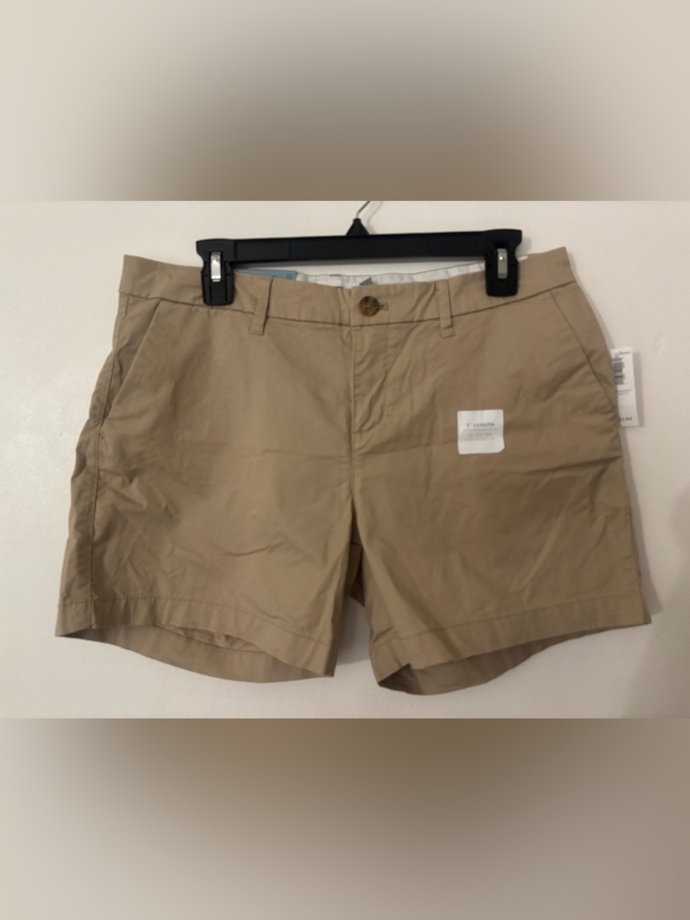 Old Navy Khaki Chino Shorts | Women’s Size 6 | Mid Rise | Stretch NWT